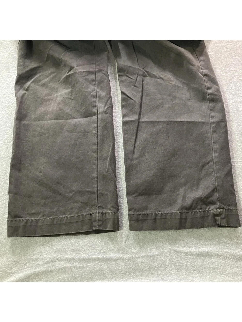Banana Republic Emerson Straight Fit Chino Pants Men's Size 36x32 Gray Pants